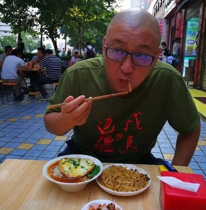 樊總路邊小吃.webp.jpg 樊總路邊小吃.webp.jpg